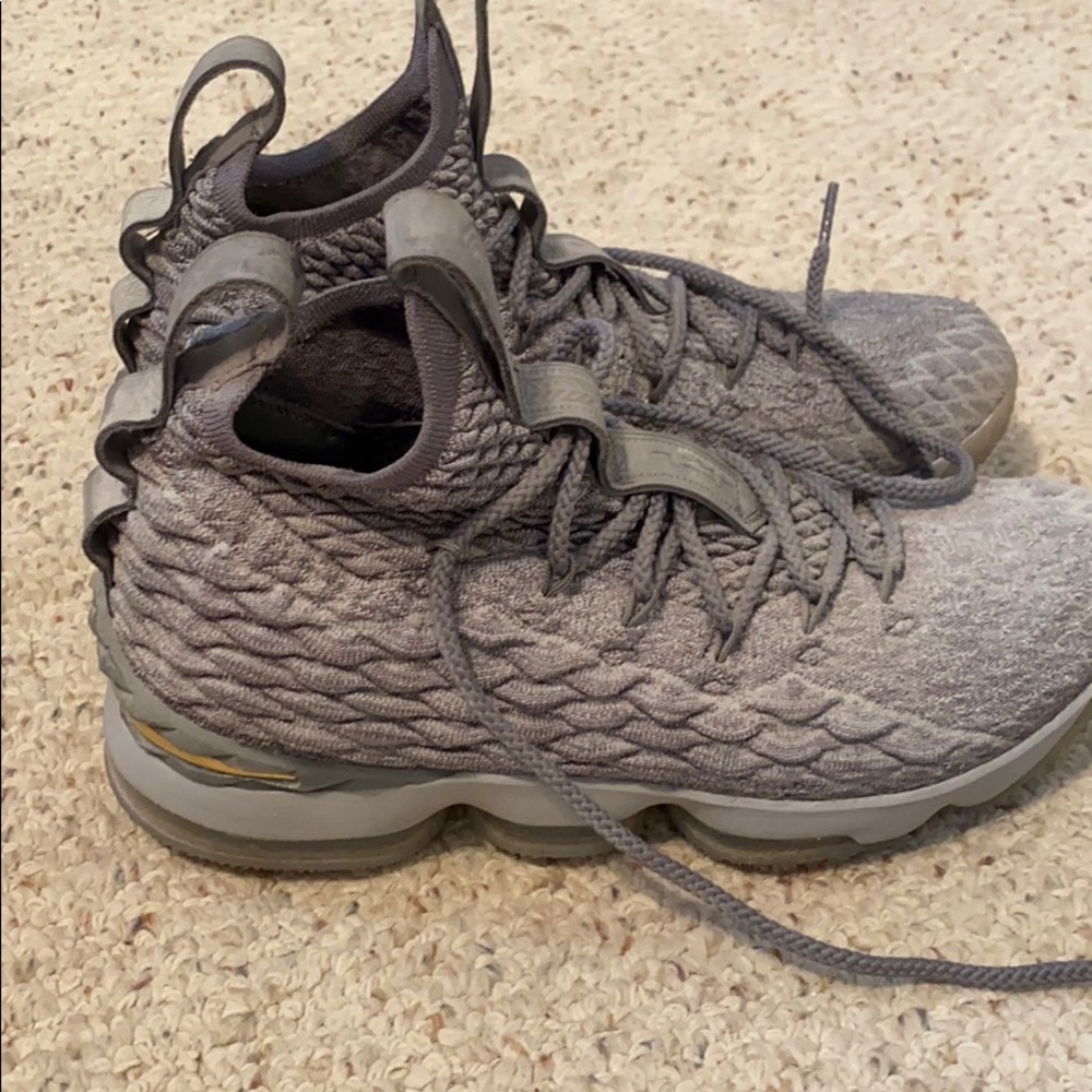 LeBron 15 “The City”